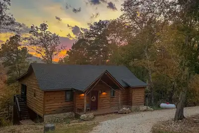 Image de Whippoorwill Run Cabin