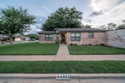Image de Lubbock Six-o 2br/2ba Perfect Outdoor Space