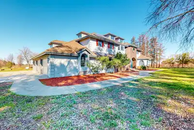 Image de California Countryside Estate - Pool, 22 Rooms