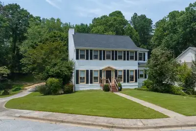 Image de Downtown Gainesville Home | 14 Night Min Great for Family Visits, Corporate Stays & Traveling Nurses