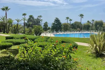 Image de Studio vue mer et piscine à moins de 5 minutes de la plage