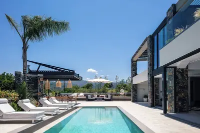 Image de Casa del Balo - Harmony in nature! Heated pool, hot tub, gym, sauna and hammam!