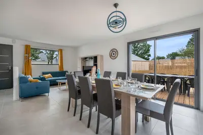 Image de Tour-du Parc - Maison moderne pour 8