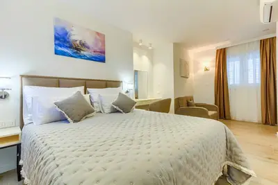 Image de S23 – luxury room with breakfast and shared patio
