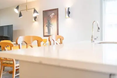 Image de Spacious Country Club Suite w/ Loads of Amenities\n
