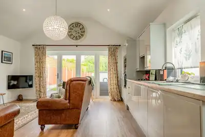 Guest Homes - Little Highlands