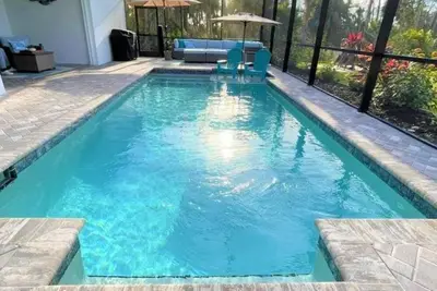 Image de Exquisite 3 Br 2 Ba Home With Heated Pool
