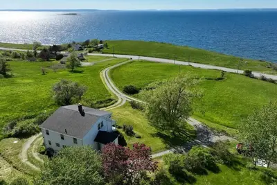 Image de *New* Home On The Hill \"Taigh na Bienne\"