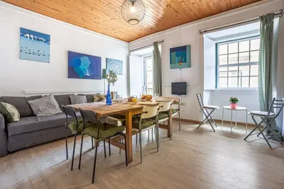 Image de Lovely Apt in Bairro Alto
