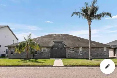 Image de Lovely Apartment in Edinburg, Tx!