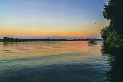 Image de Vacation Living! Lake & Pool Close to Nashville! #2