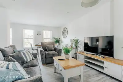 Image de Starhost Residences Brand New 2 Bed Apartment in Newbury Town Centre