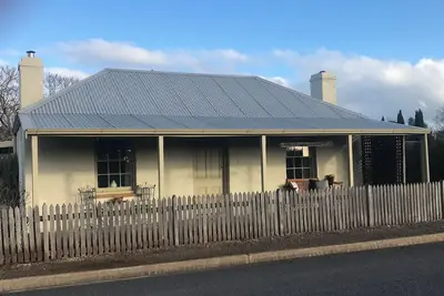 Image de \nAir's Cottage Penola: Delightful colonial stone cottage, WiFi fire Ac Spa Bbq