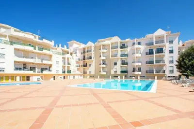 Image de Sunny Beach Retreat by Interhome