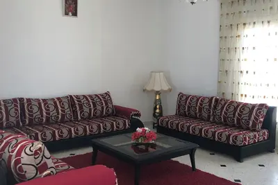 Image de Étage de villa au Bord de la Mer