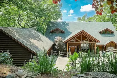Image de Log Cabin 5br Mountain Views Private Club Access