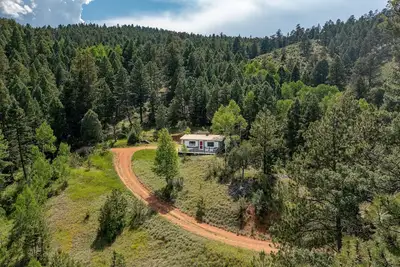 Image de Cozy cabin in Pike National Forest