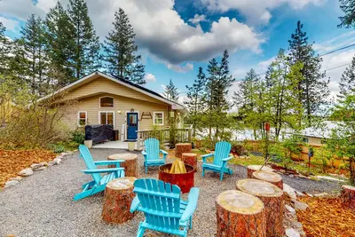 Image de Loon Lake Home & Cabins w/ Firepit, Kayaks, & Dock