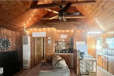 Image de Only 500 feet from Higgins Lake with shared lake access
