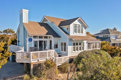 Image de Sea Me Rollin' - 5 Br, across from S Beach. Shoals & Bhi avail - 10% off August