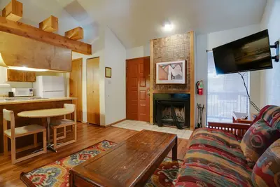Image de Condo just a Walk from the Chair Lift