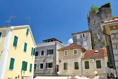 Image de Trésor rare niché au cœur de la vieille ville de Herceg Novi