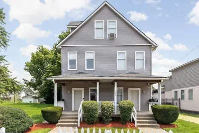 Image de Elegant Indy Townhouse for 7
