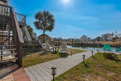 Image de 🌊Beautiful Sunsets-Waterfront-Kayaks Included-Coastal Sound Waves🌊