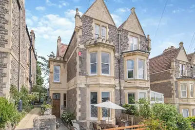 Image de 5 bedroom accommodation in Weston-super-Mare