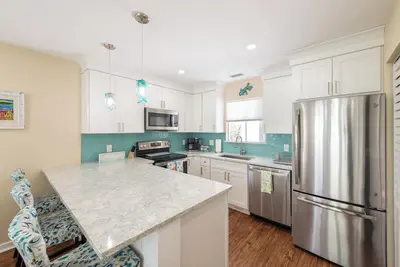 Image de Monthly Rental on Iconic Duval Street! !