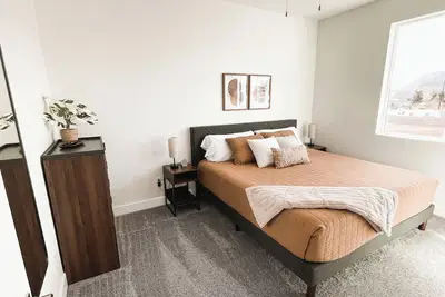 Image de Private Hot Tub - 3br Townhouse - Sleeps 10