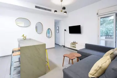 Image de Stylish 2br in Central Tel Aviv by HolyGuest