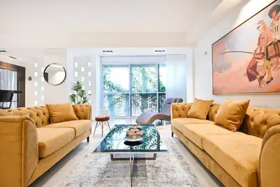 Image de Central and Cozy 2br in Ben Gurioun blvd by HolyGuest
