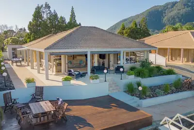 Sunset View - Pauanui Waterfront Home