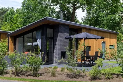 Image de Optimal enjoyment of nature with the hottub in the yard