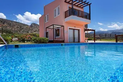 Bh139 - R - Villa Milatos