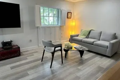 Image de Key Biscayne 2 bedrooms sleeps 4 walk 2 beach shops