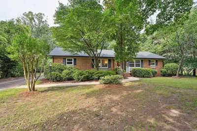 Image de Greensboro Golf Getaway - 9 Mi to Downtown!