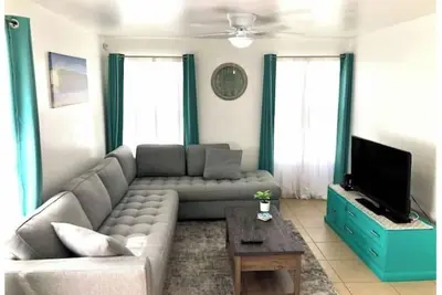 Image de New! Beach-Ready Bungalow Close to Everything!