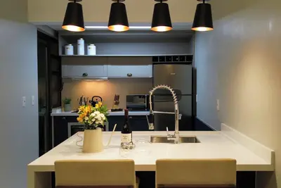 Image de Apartamento Moderno a 1 Quadra da Av. Beira-mar Norte - Florianópolis