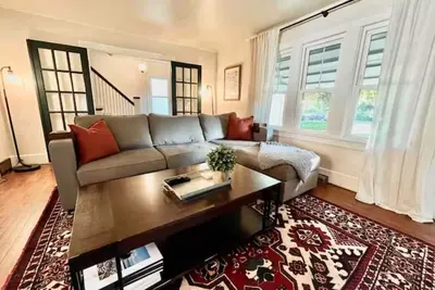 Image de The Portage Place: 3br 2 mi from Nd w/ king suite