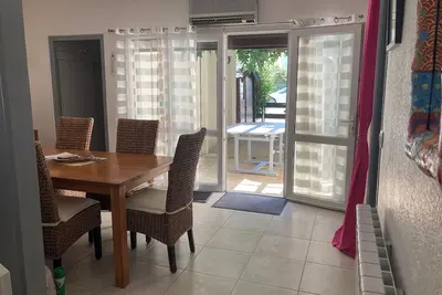 Image de Appartement avec étage 3 Chambres + Espace Extérieur