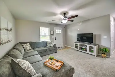 Image de Serene Dry Ridge Vacation Rental w/ Nearby Fishing