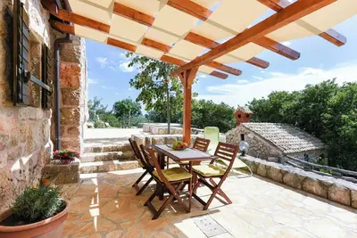 Image de Maison traditionnelle en pierre Bura - Parc Naturel Velebit
