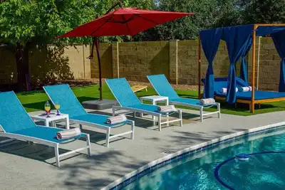 Image de Scottsdale Oasis with heated pool