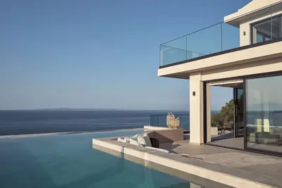 Image de Bardo Villa, 180° of Endless Blue with Heated Pool