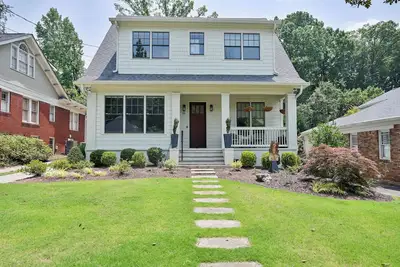 Image de Adair Say by Minty Living