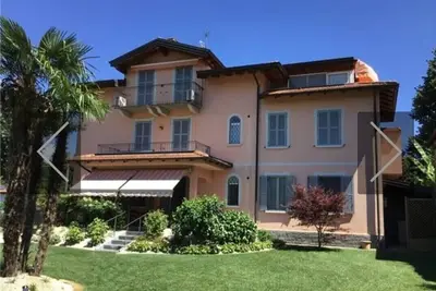 Image de Period Villa Attic Lake And Hills. Great Place For Relax And Peace