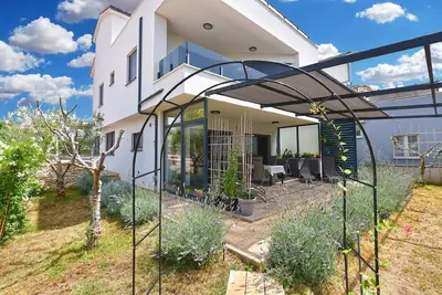 Image de Appartement de vacances pour 4 personnes env. 92 qmà Medulin, Istrie (Côte sud de l'Istrie)