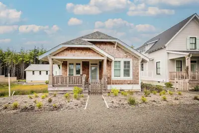 Image de New* Seabrook's Gizmo's Cottage, dog-friendly rambler